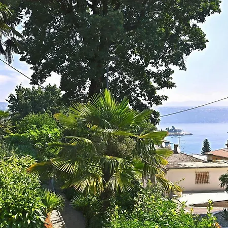 Elvira Lägenhet Opatija